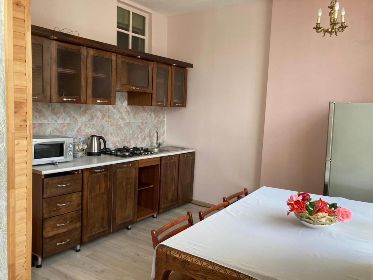 House Nag Apartment Kutaisi Exterior photo